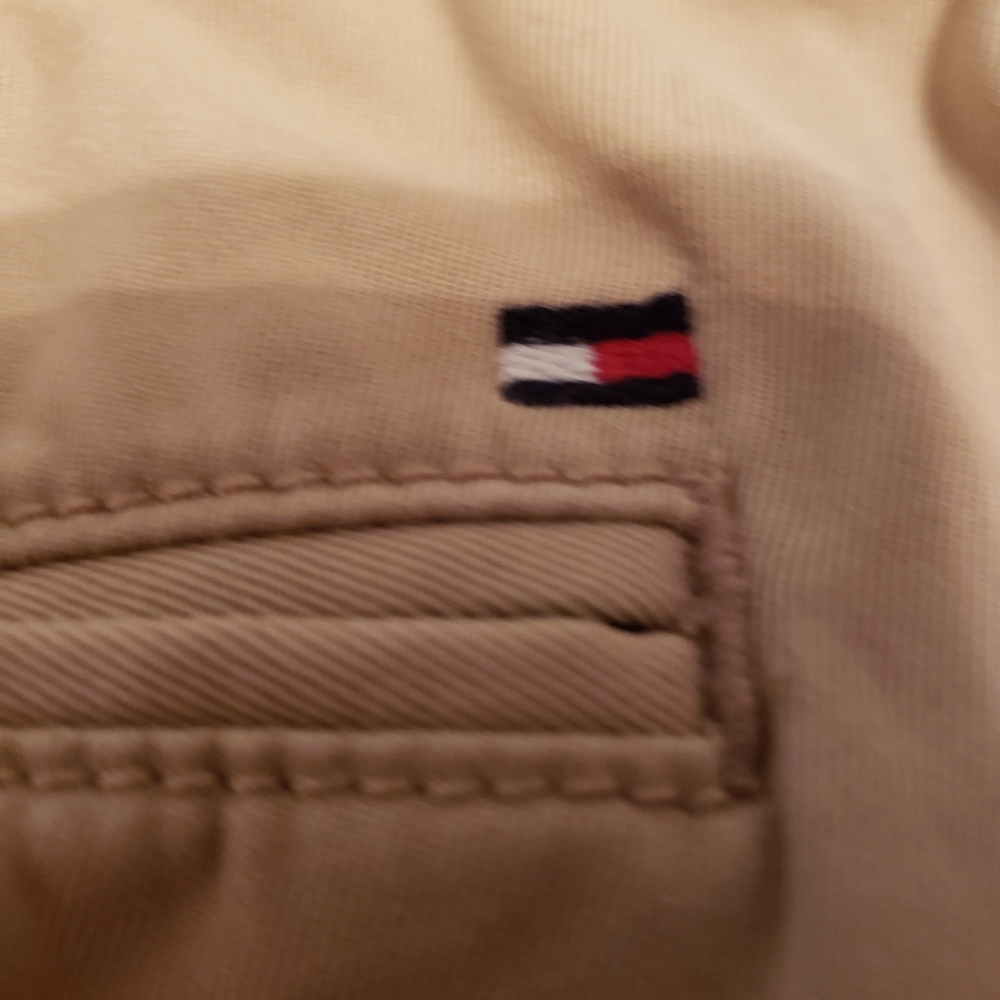 Tommy Hilfiger Khaki Shorts - Picture 4 of 4